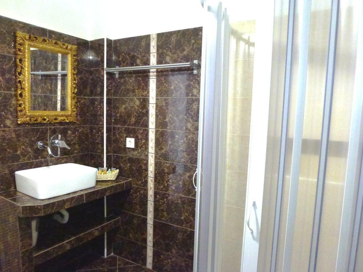 Bougainvillea Suites Kamari  Luaran gambar