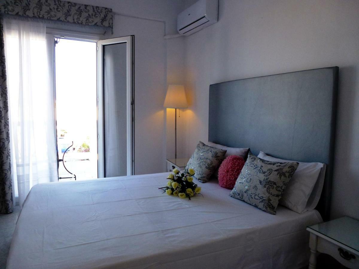 Bougainvillea Suites Kamari  Luaran gambar